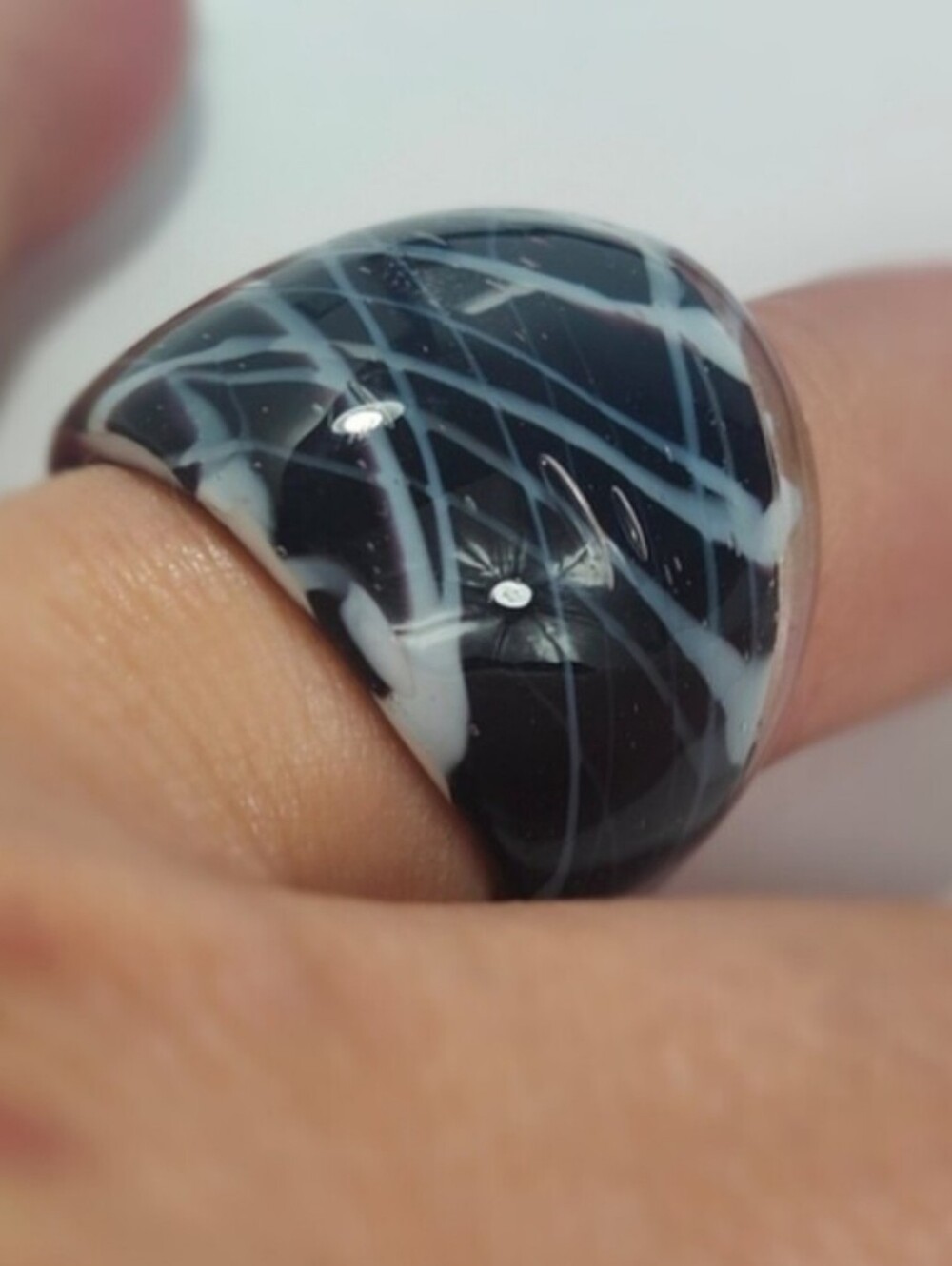 Black and white Swirl Glass Ring Size 7.5